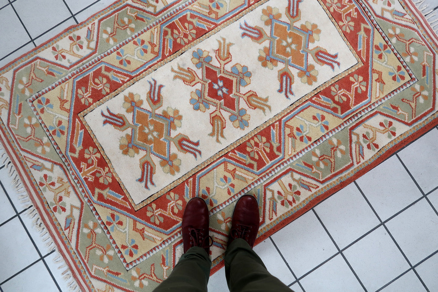 Handmade vintage Turkish Kars rug in wool. The rug is from the end of 20th century in original good condition.