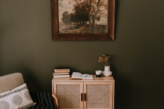 Mixing Vintage and Modern Styles in Home Decor