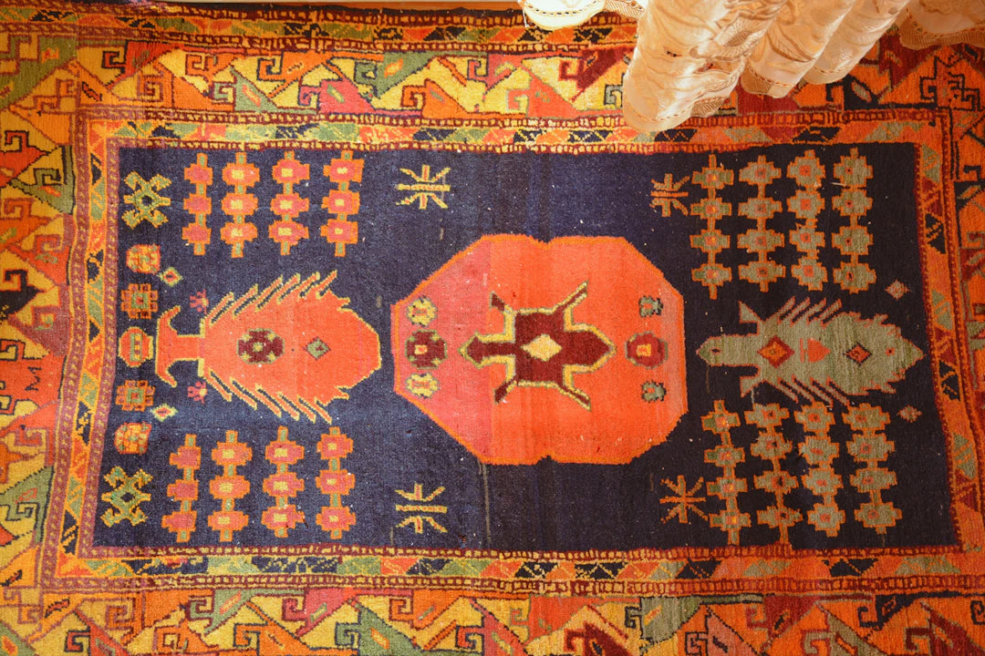 The Allure of Antique Rugs in Modern Decor
