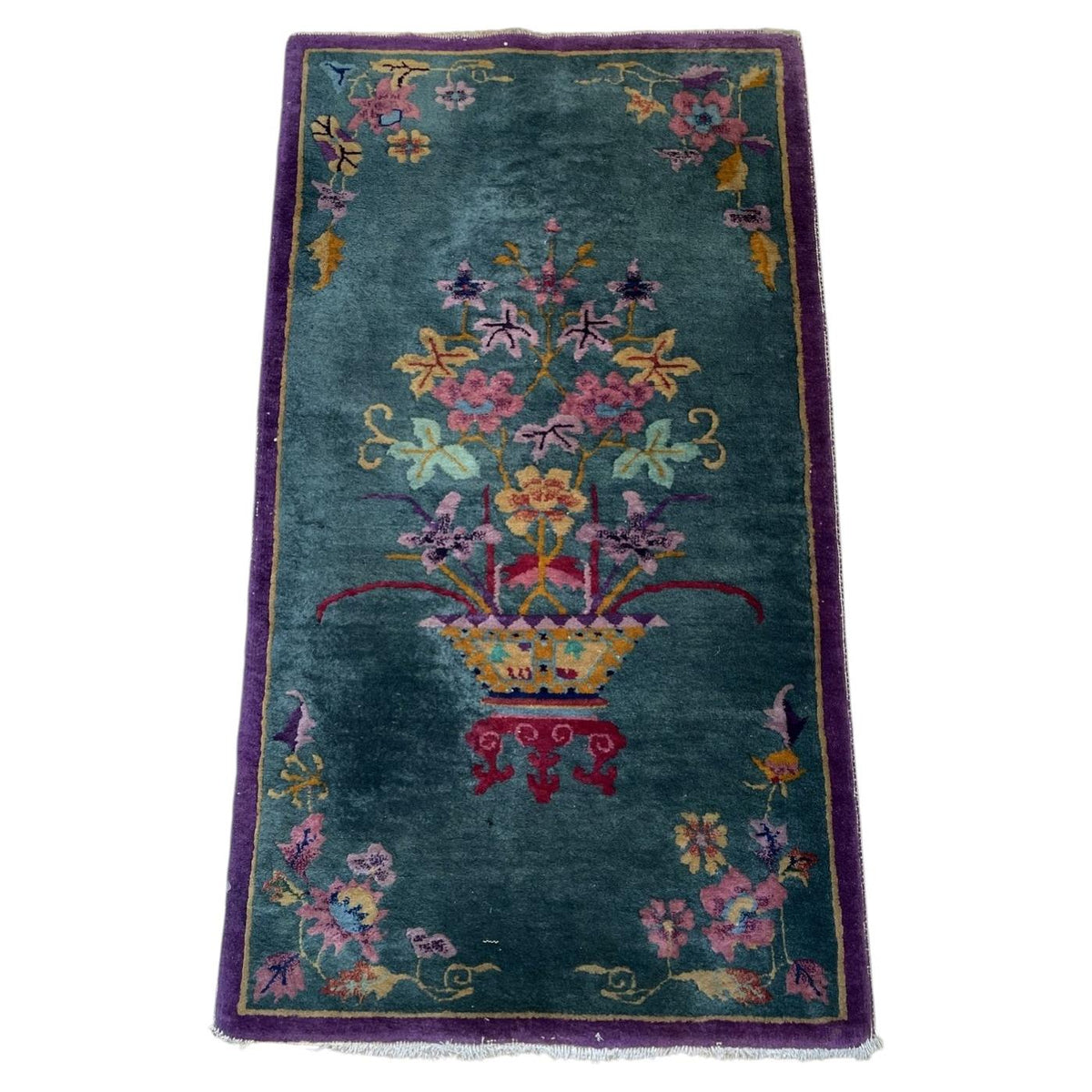 Chinese Art Deco wool rug 1B1014 with floral basket on a teal ground