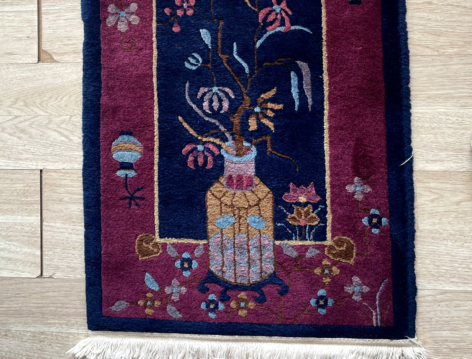 Edge detail showing well-preserved fringes and good antique condition on 1920s Chinese Art Deco rug