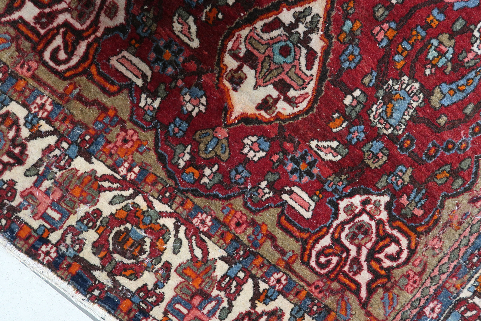 Vintage Mahal Rug - Texture Close-Up