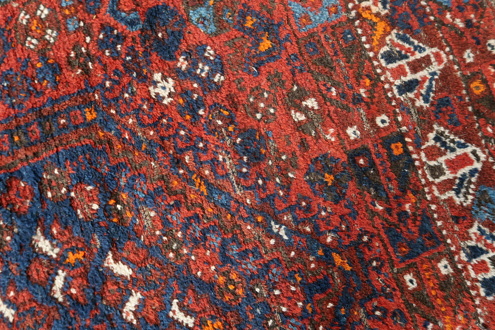 1920s Persian Khamseh Rug - Colorful Details