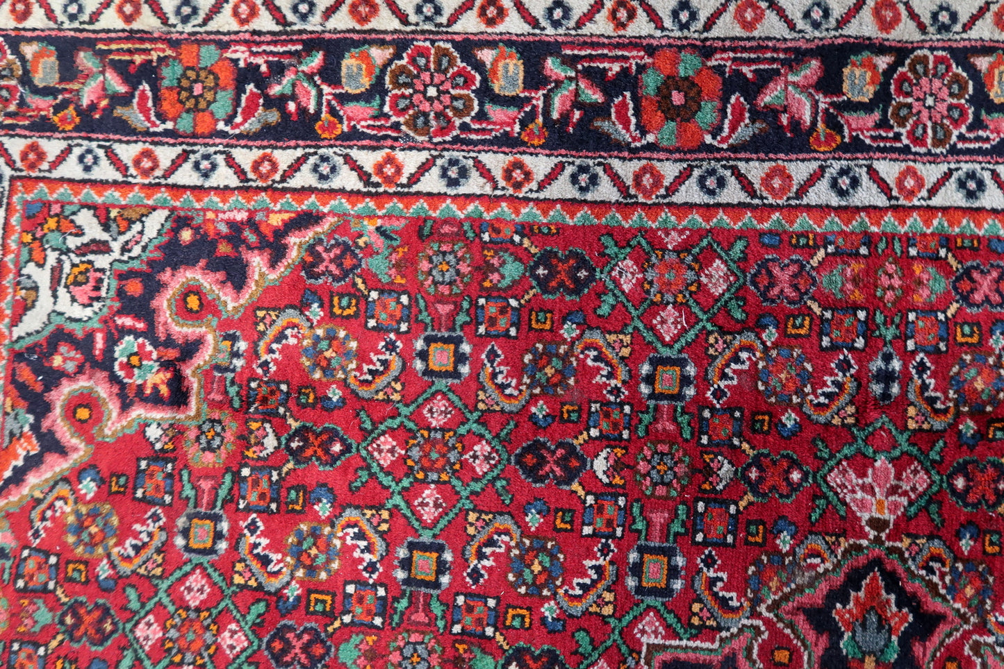 Small Medallion Detail - Persian Craftsmanship