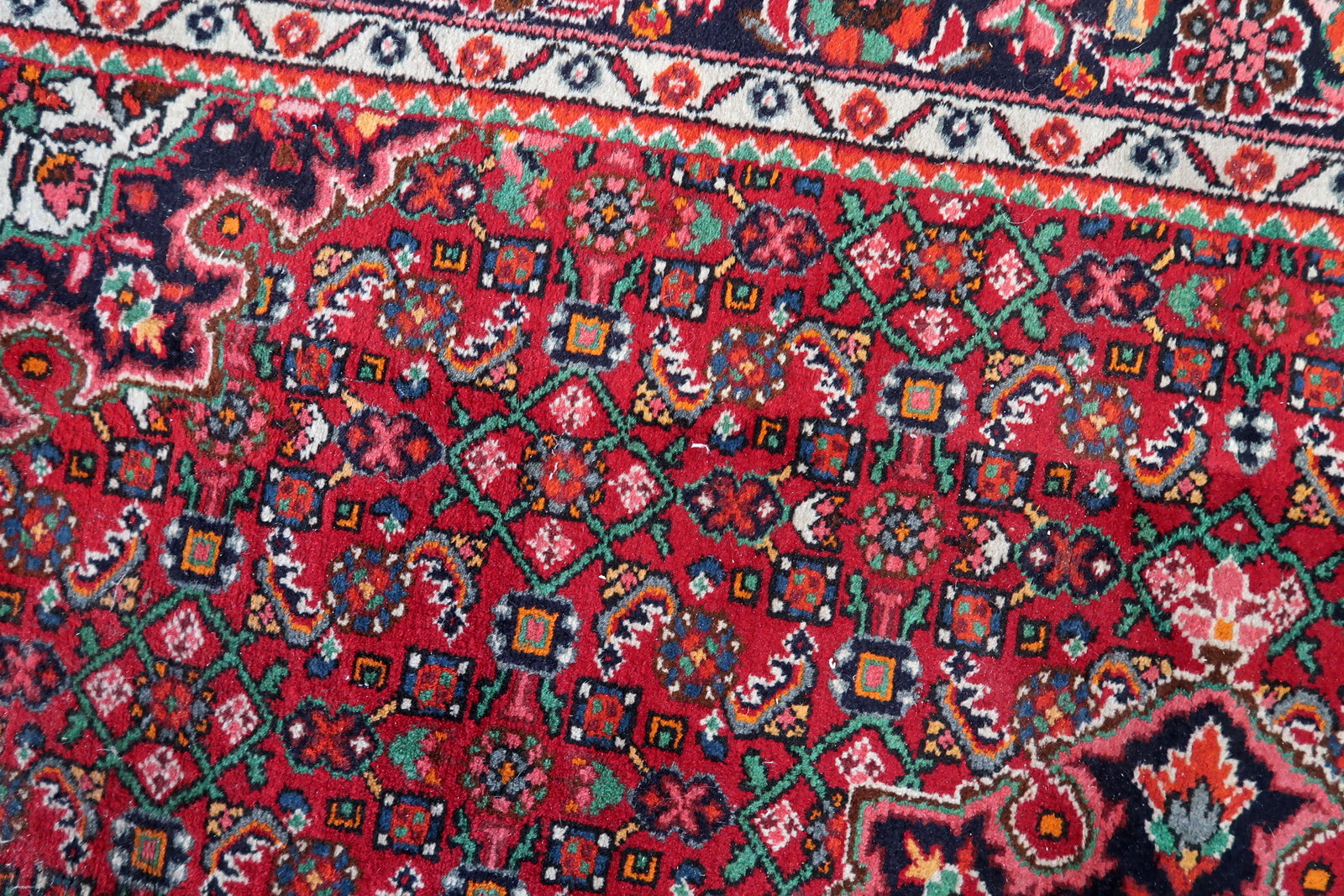 Detailed Craftsmanship in 1960s Vintage Rug