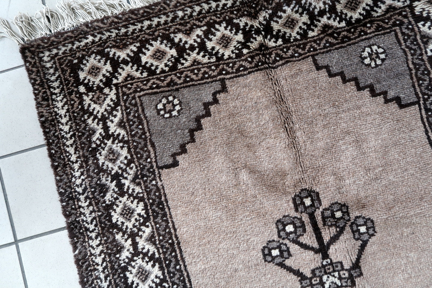 Detailed Geometric Border Patterns Framing Central Design on Handmade Vintage Gabbeh Rug - 1970s