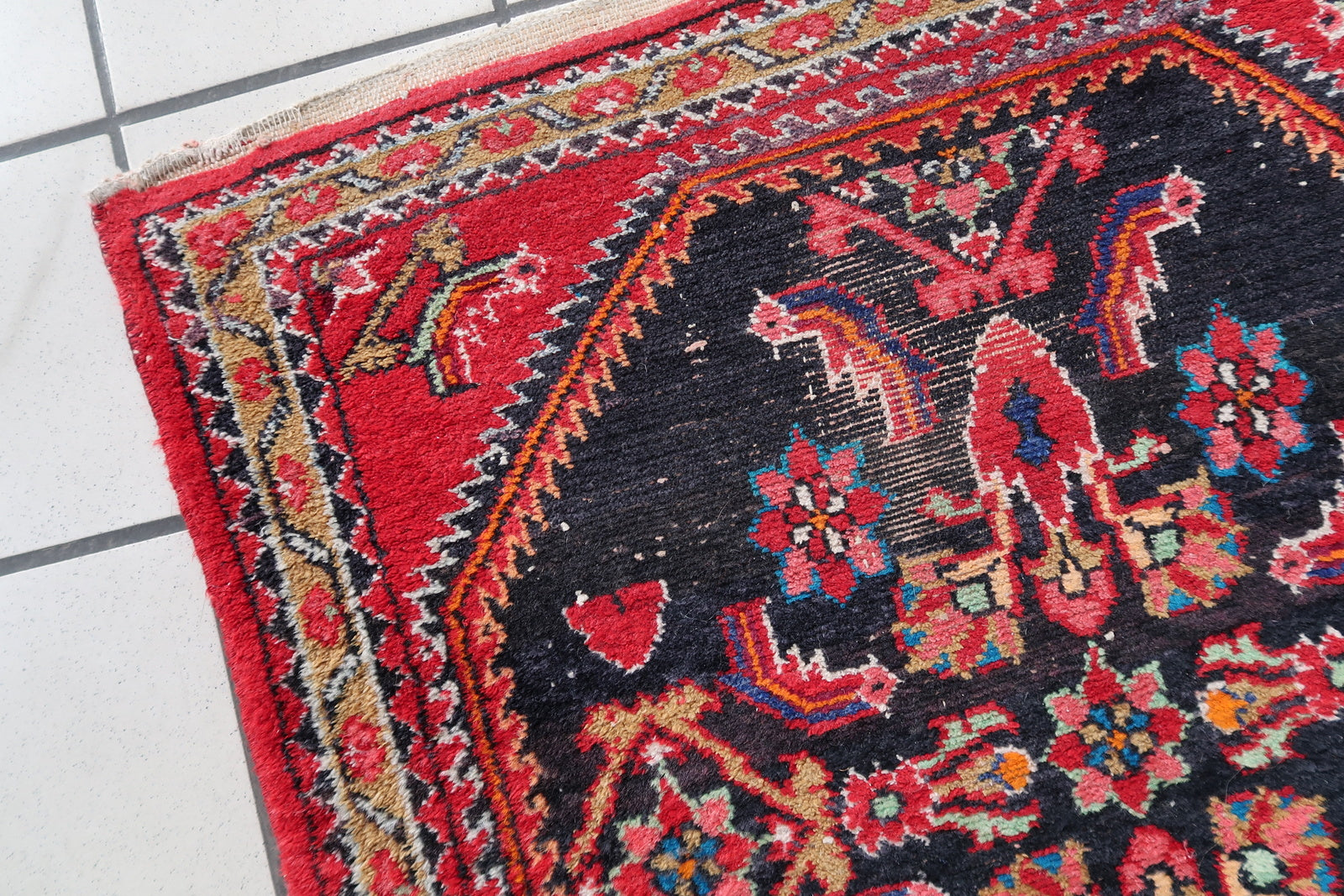 Close-up of geometric design on Handmade Vintage Persian Hamadan Rug - Detailed view showcasing the intricate geometric patterns.