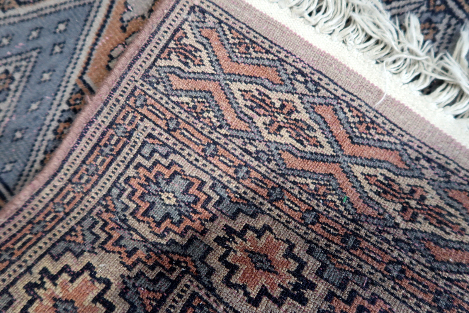 Octagonal motif close-up with earthy color contrast

