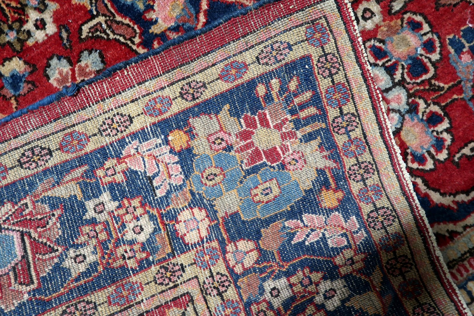 Corner detail showing the connection between the field and border.

