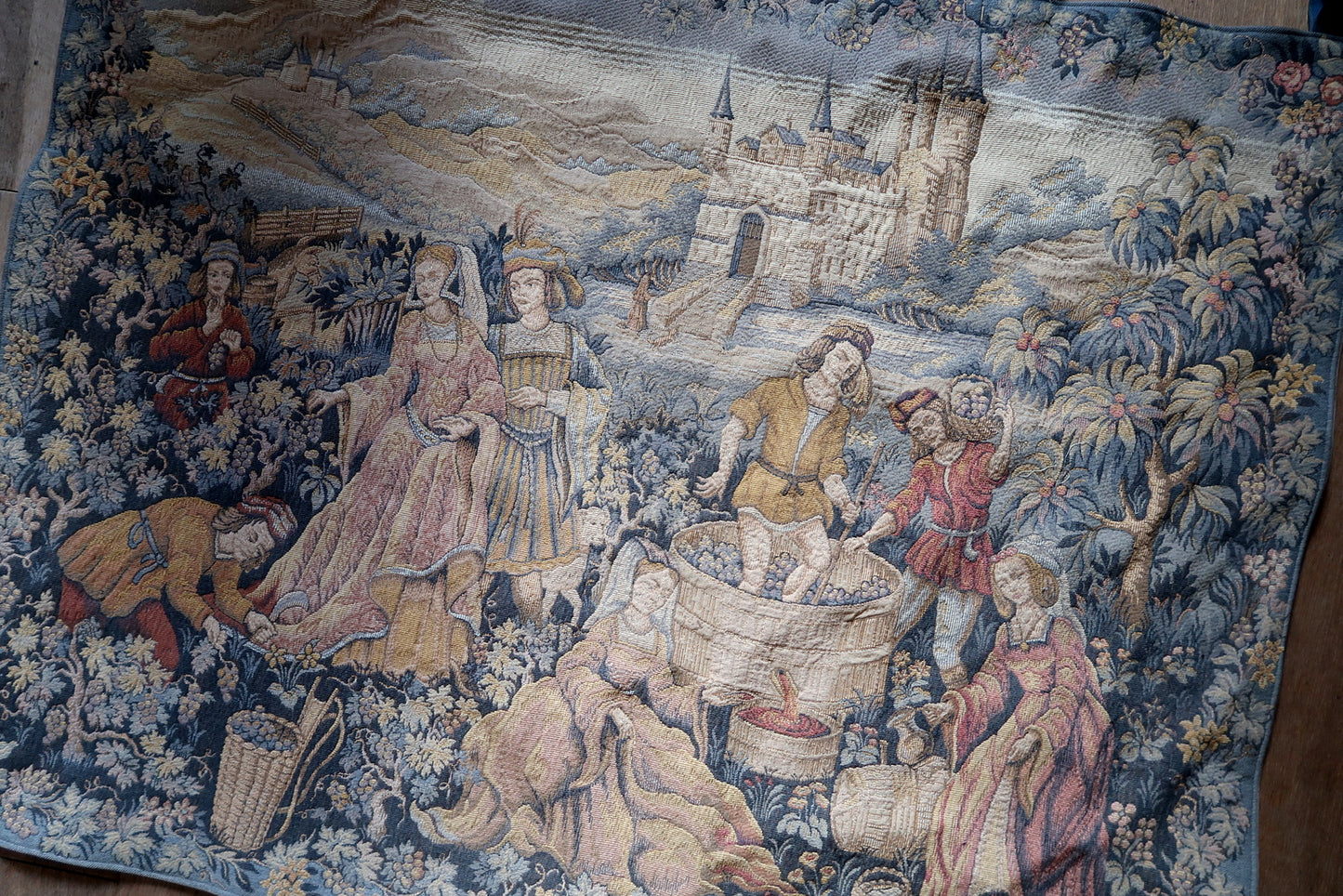 Textural detail of wool and cotton weaving

