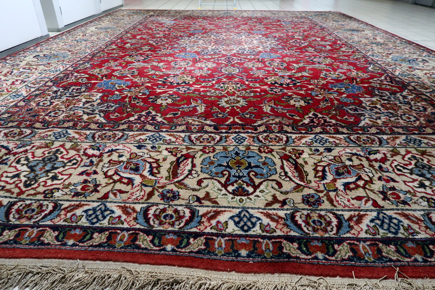 1900s Persian Tabriz room-size rug, fine city weaving on cotton foundation.

