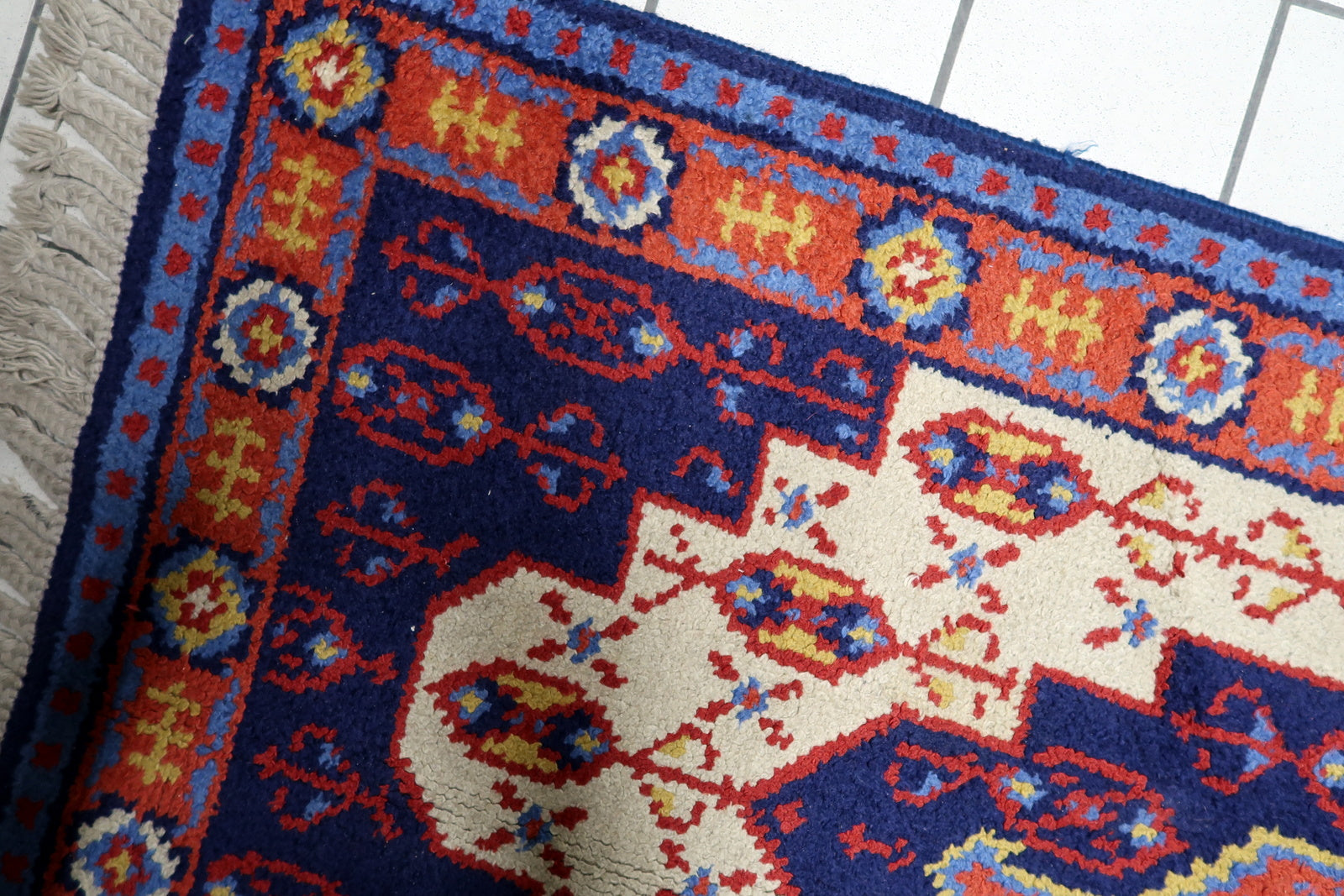 Savonnerie style rug 3x6 French 1950s warm colors geometric border