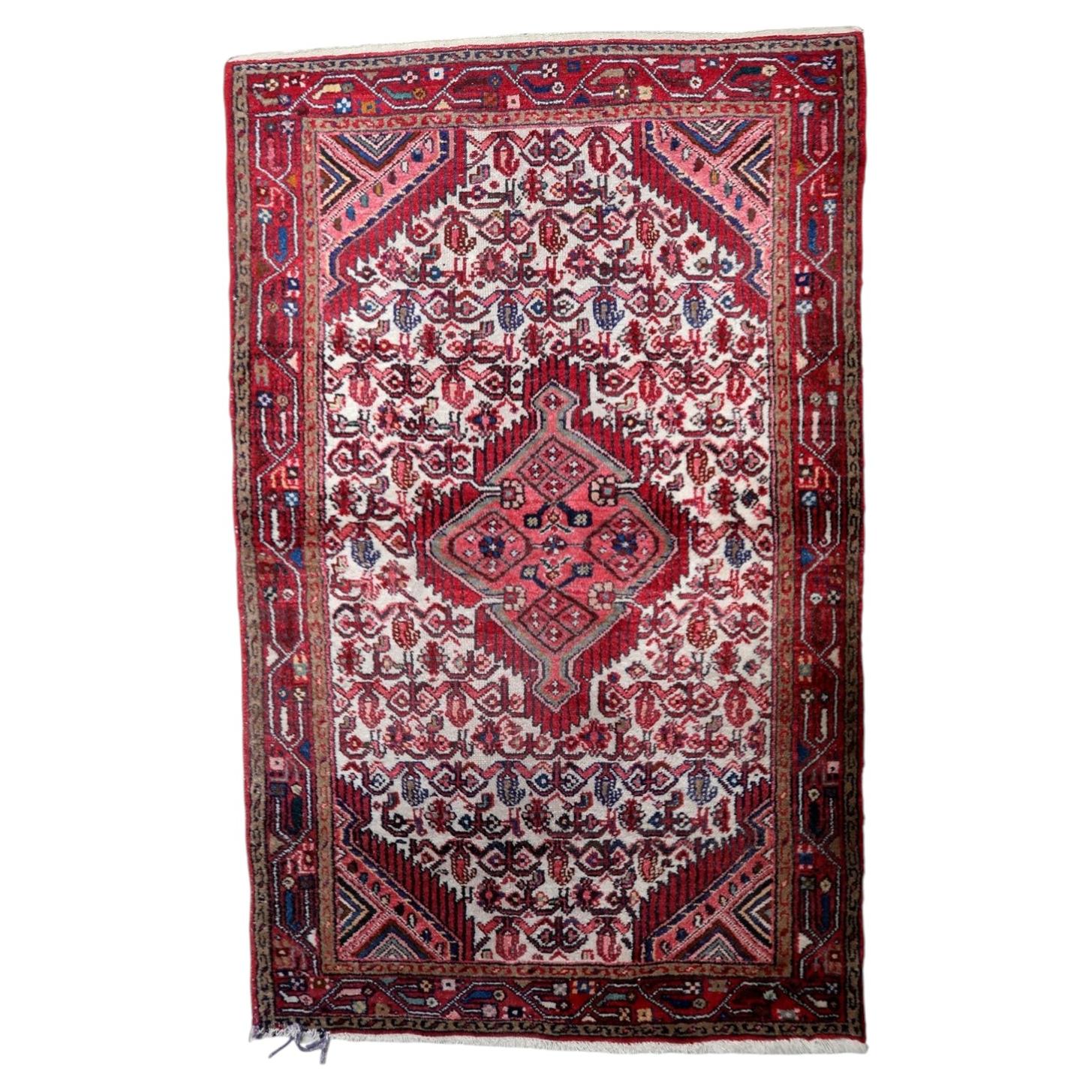 Antique Persian Hamadan rug 1920s hand-knotted wool 3.4x5.6 ft full view geometric design

