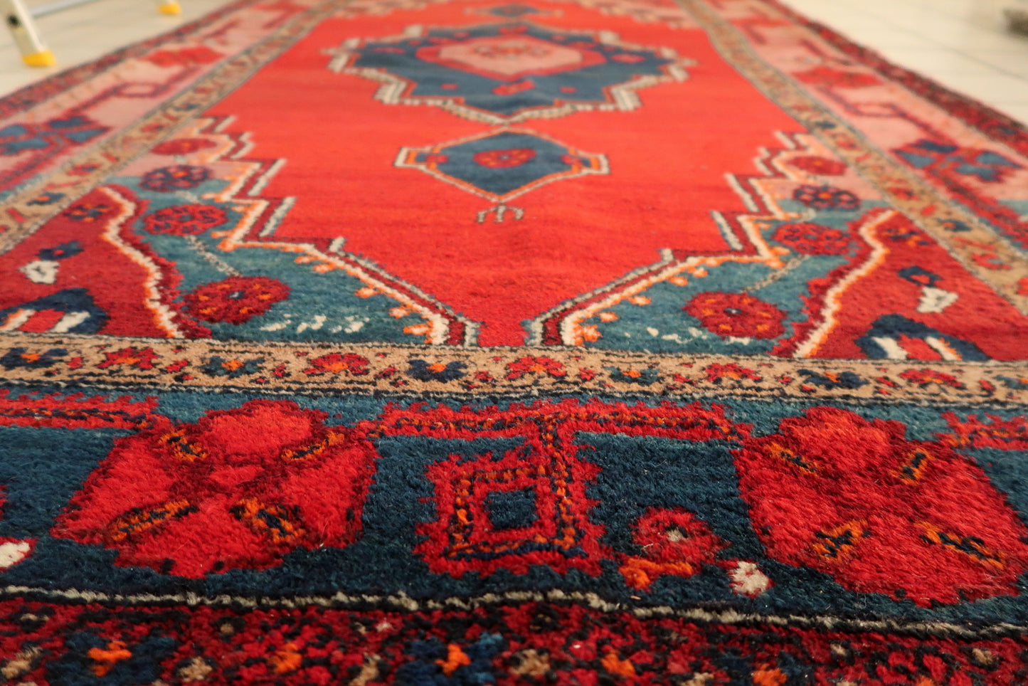 1920s Malayer rug texture detail, dense wool pile and refined weave