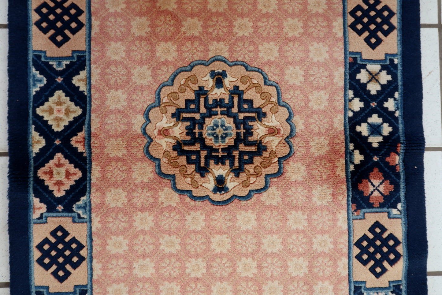 Hand-knotted Chinese Art Deco rug, 1930 wool carpet with vibrant colors