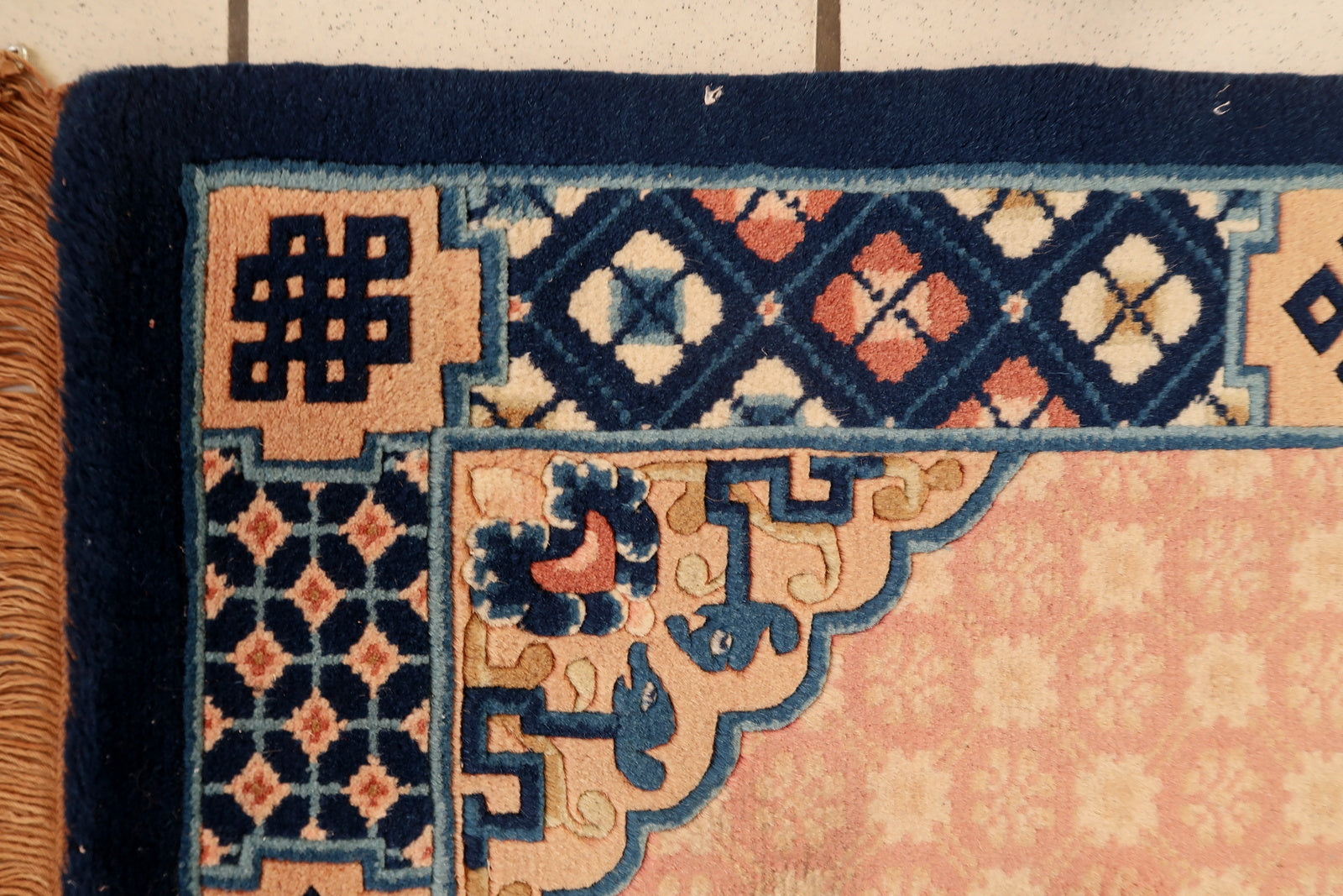 1930 Chinese wool rug, Art Deco design with floral and abstract elements