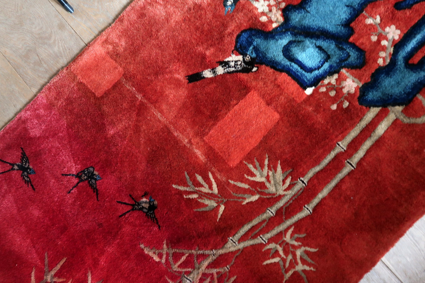 1920s Chinese Art Deco carpet, minimalist layout with strong visual balance