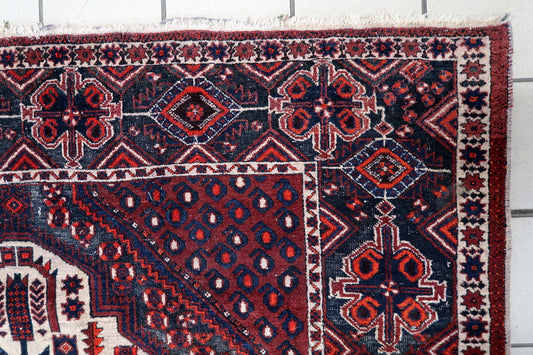 Persian Afshar rug full view, tribal wool carpet with central medallion