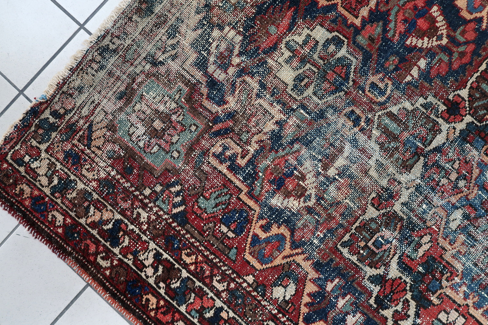 Authentic antique Persian Hamadan rug distressed low pile central medallion hand-knotted wool 4.3x6.5 feet.

