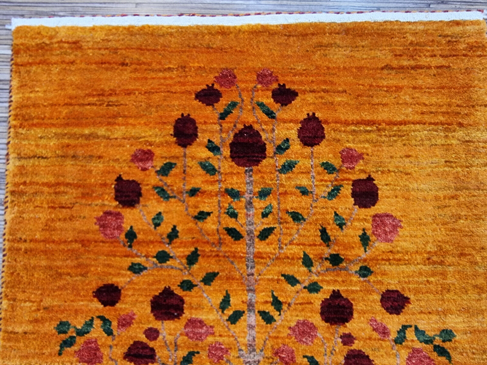 Full view of Persian Gabbeh rug dimensions 92x61 cm
