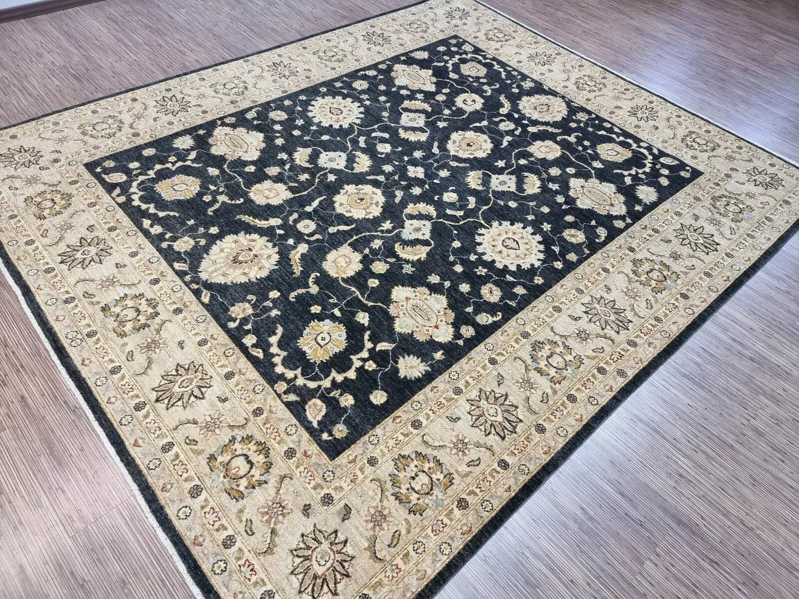 View of the rug's edge and selvedge, demonstrating its sturdy construction.

