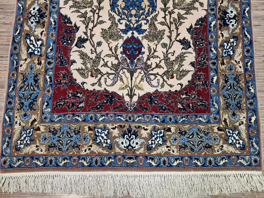 Close-up detail of the intricate central medallion with floral patterns.

