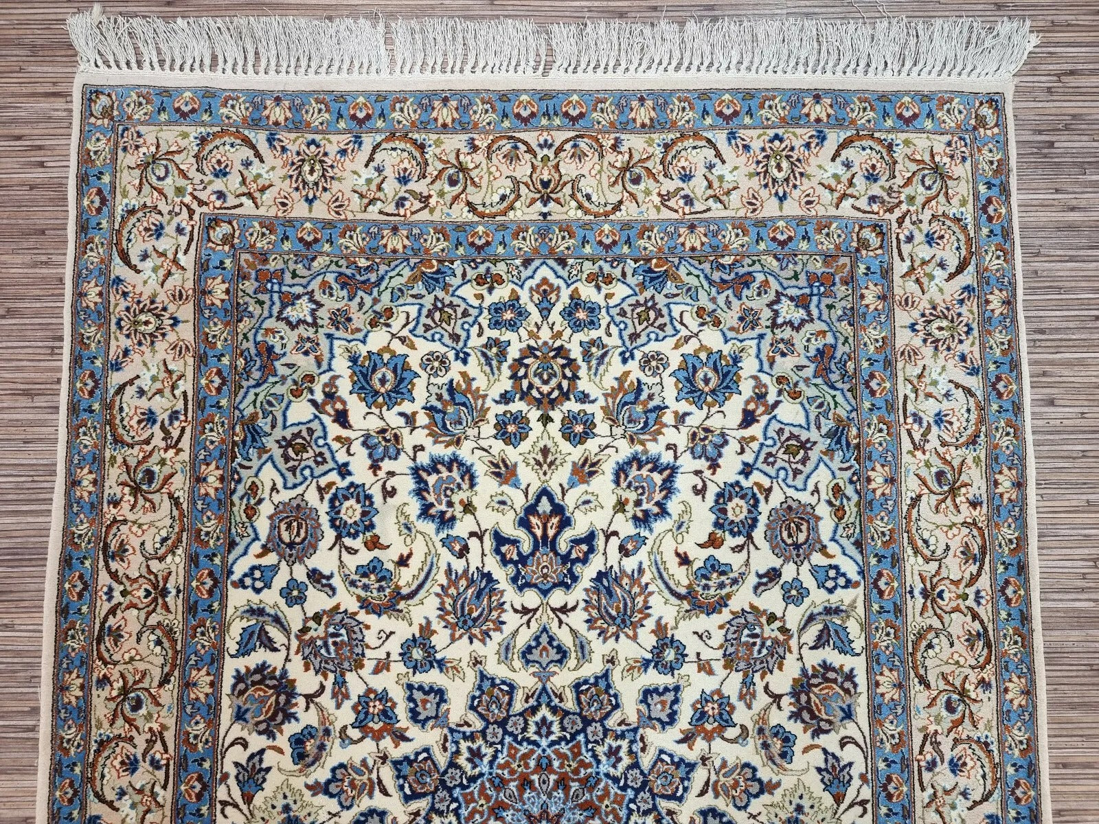 Decorative Persian Isfahan rug from the 1970s, hand-knotted with a silk foundation, ideal for a living room, study, or home office.

