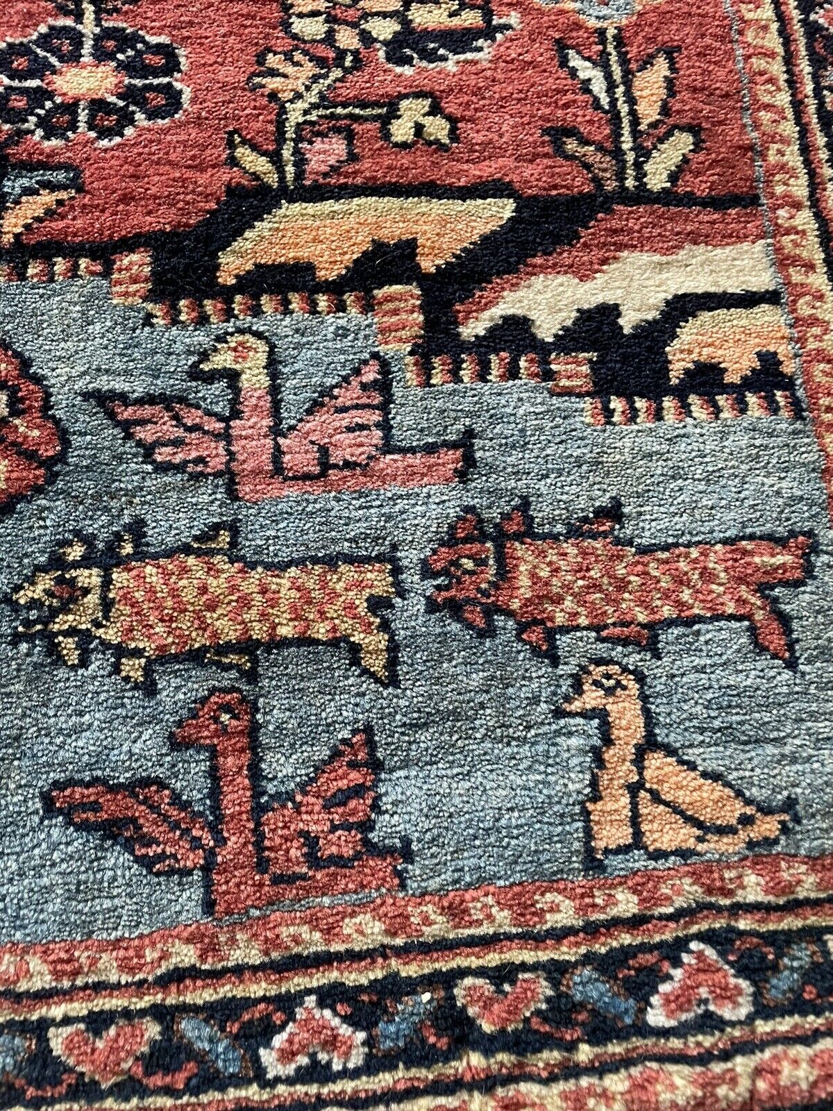 Close-up of Persian-style charm on Handmade Antique Persian Lilihan Collectible Rug - Detailed view showcasing the Persian-style charm and elegance of the rug.