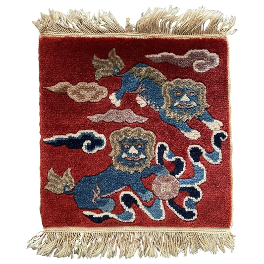 Handmade Antique Art Deco Chinese Mat - 1920s - Compact-sized mat showcasing intricate lions design and vibrant colors.