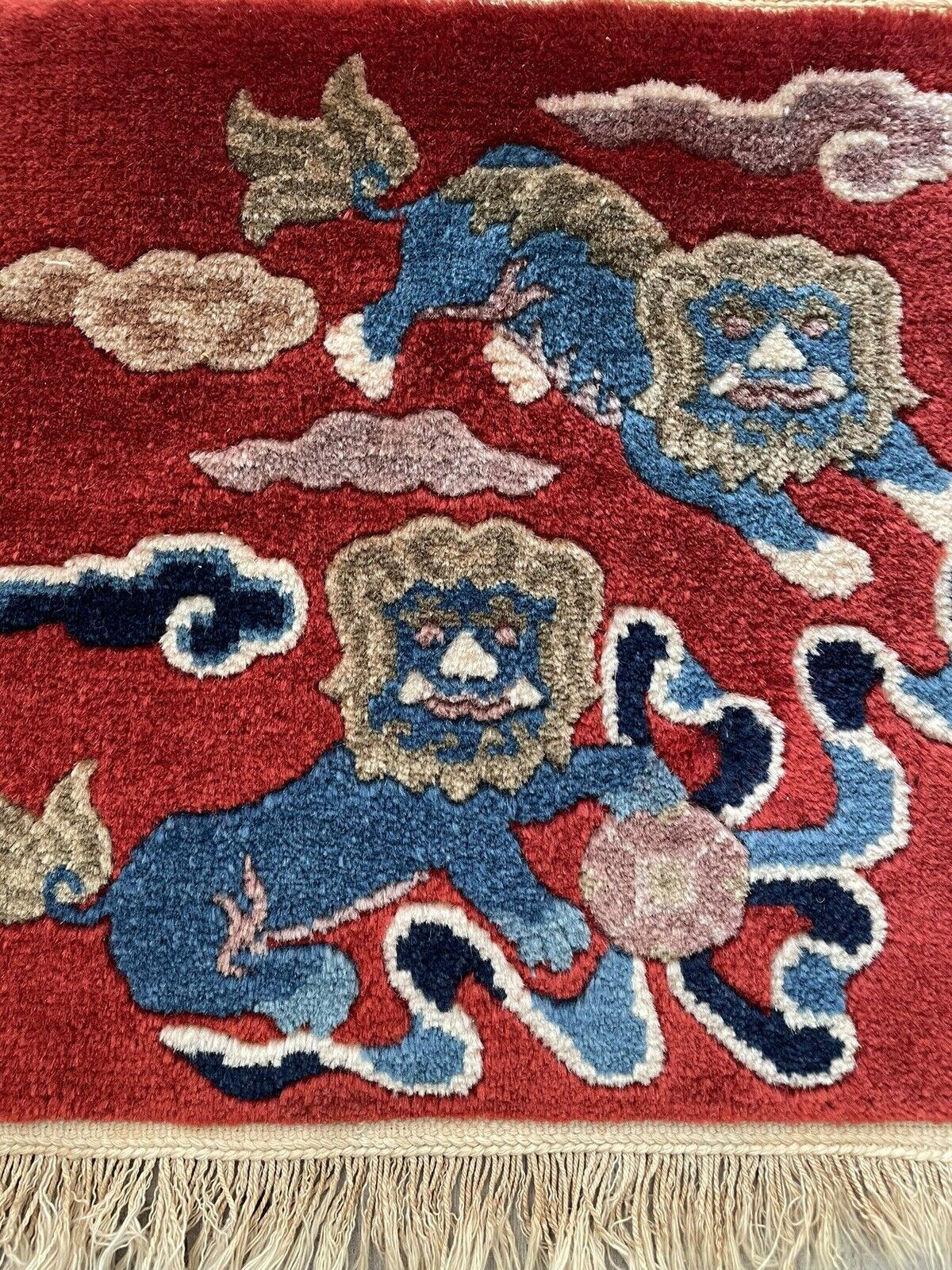 Close-up of captivating lions design on Handmade Antique Art Deco Chinese Mat - Detailed view showcasing the captivating lions motif woven into the rug's design.