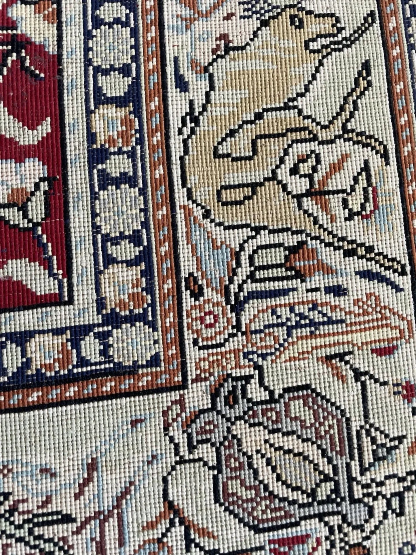 Silk fiber luster changing with light angle

