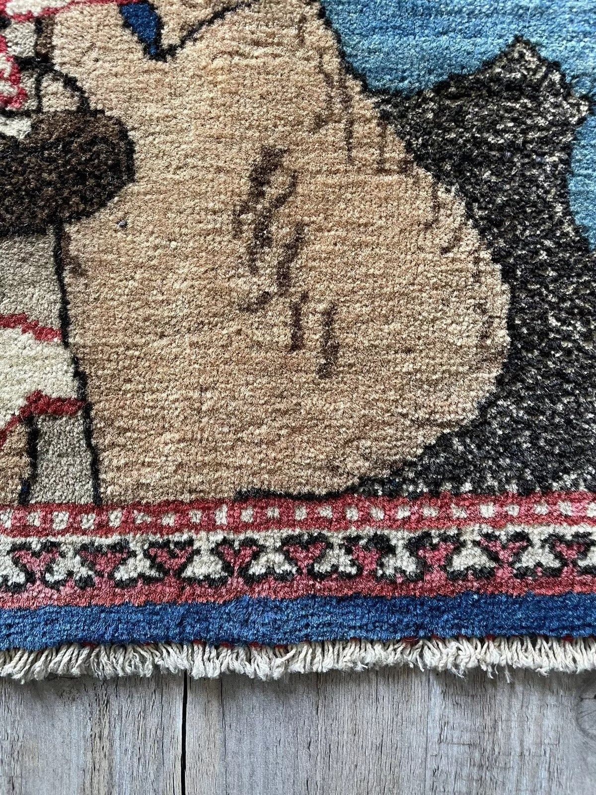 Vintage Oriental Kashan Rug – 1920s Persian Design
