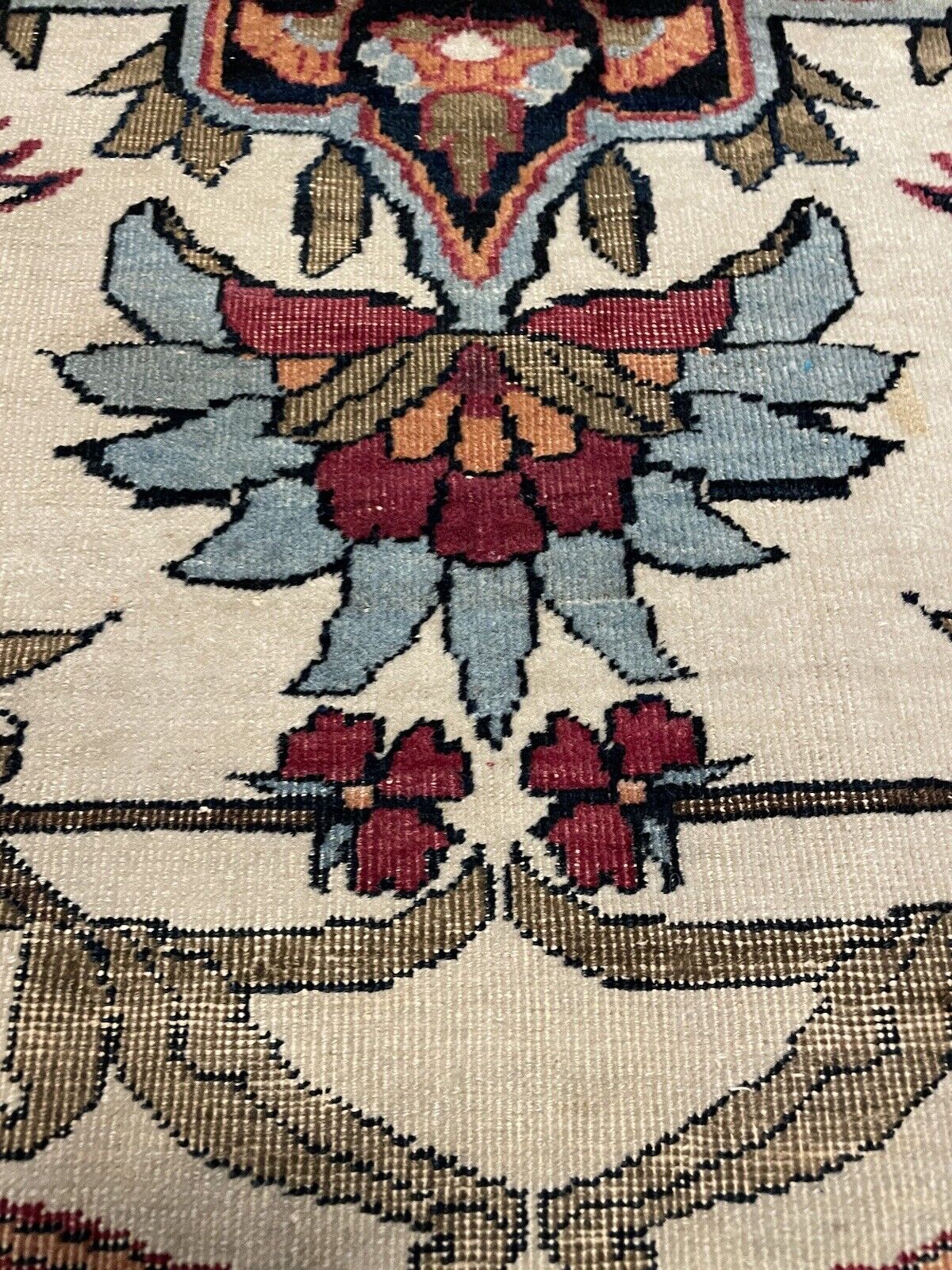 Antique Kerman Lavar carpet showcasing classic craftsmanship

