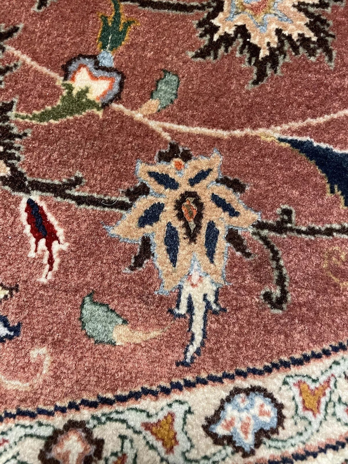 6.4 feet diameter wool and silk Persian Tabriz rug
