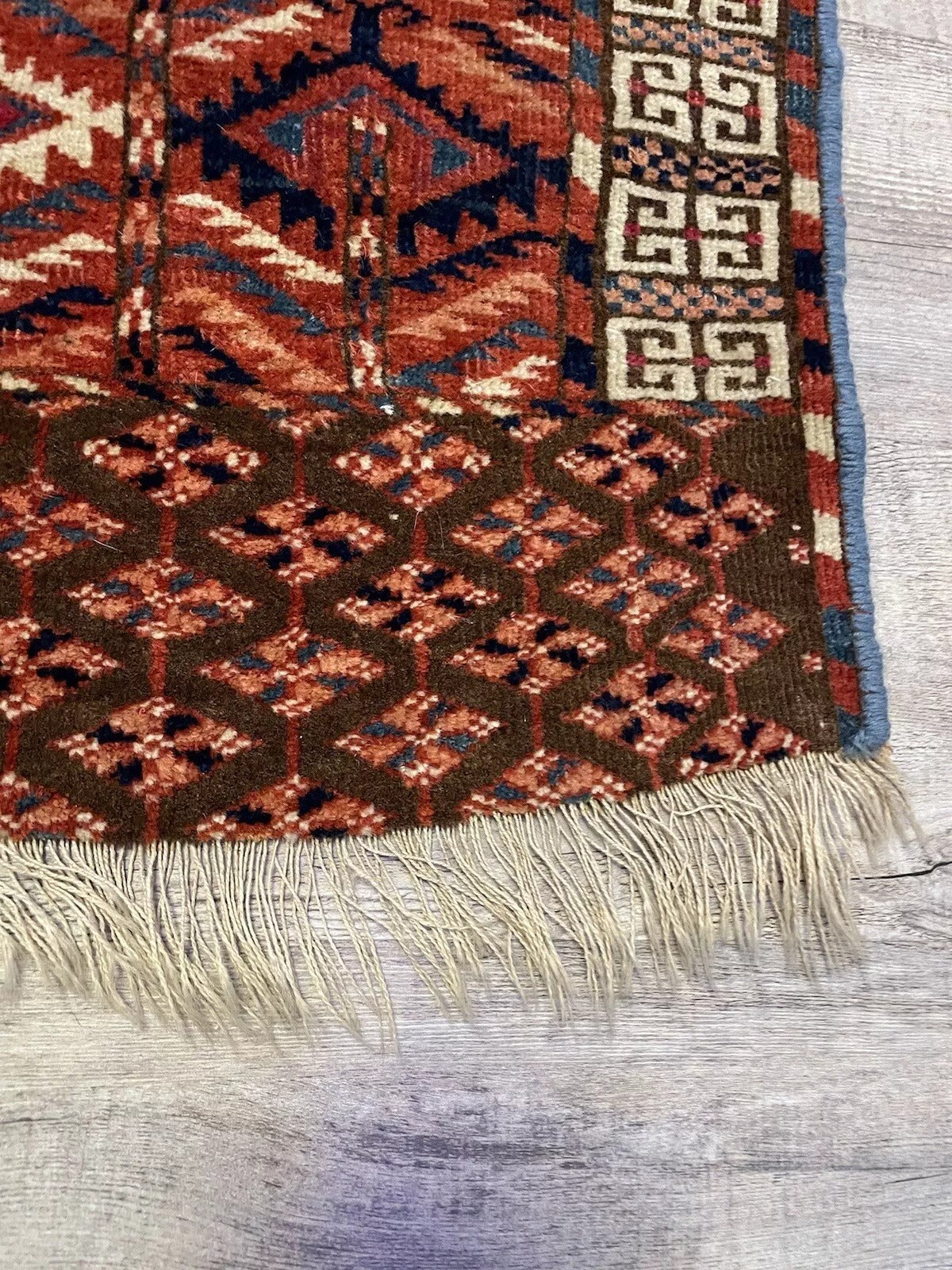 Rare handmade wool Turkmen rug — 1880s craftsmanship
