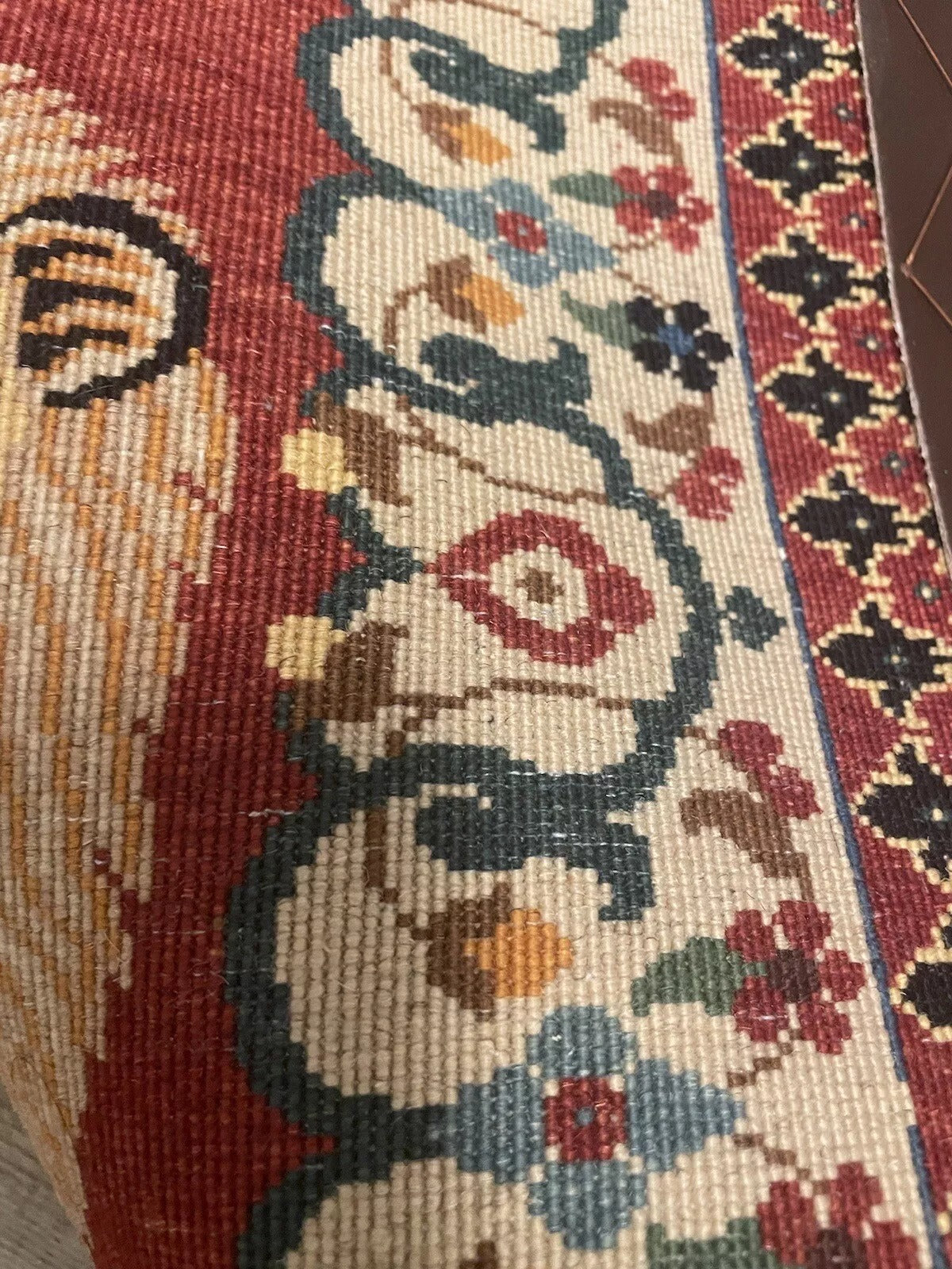 Authentic handmade Persian Tabriz rug — 2.3' x 2.5'
