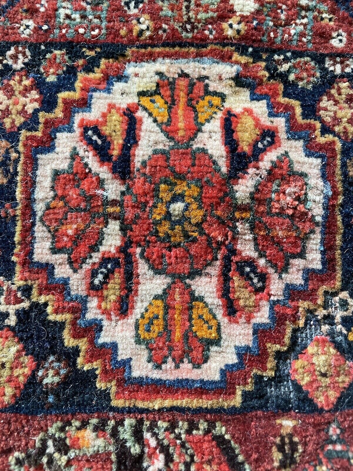 Central medallion design of an 1880s Gashkai rug
