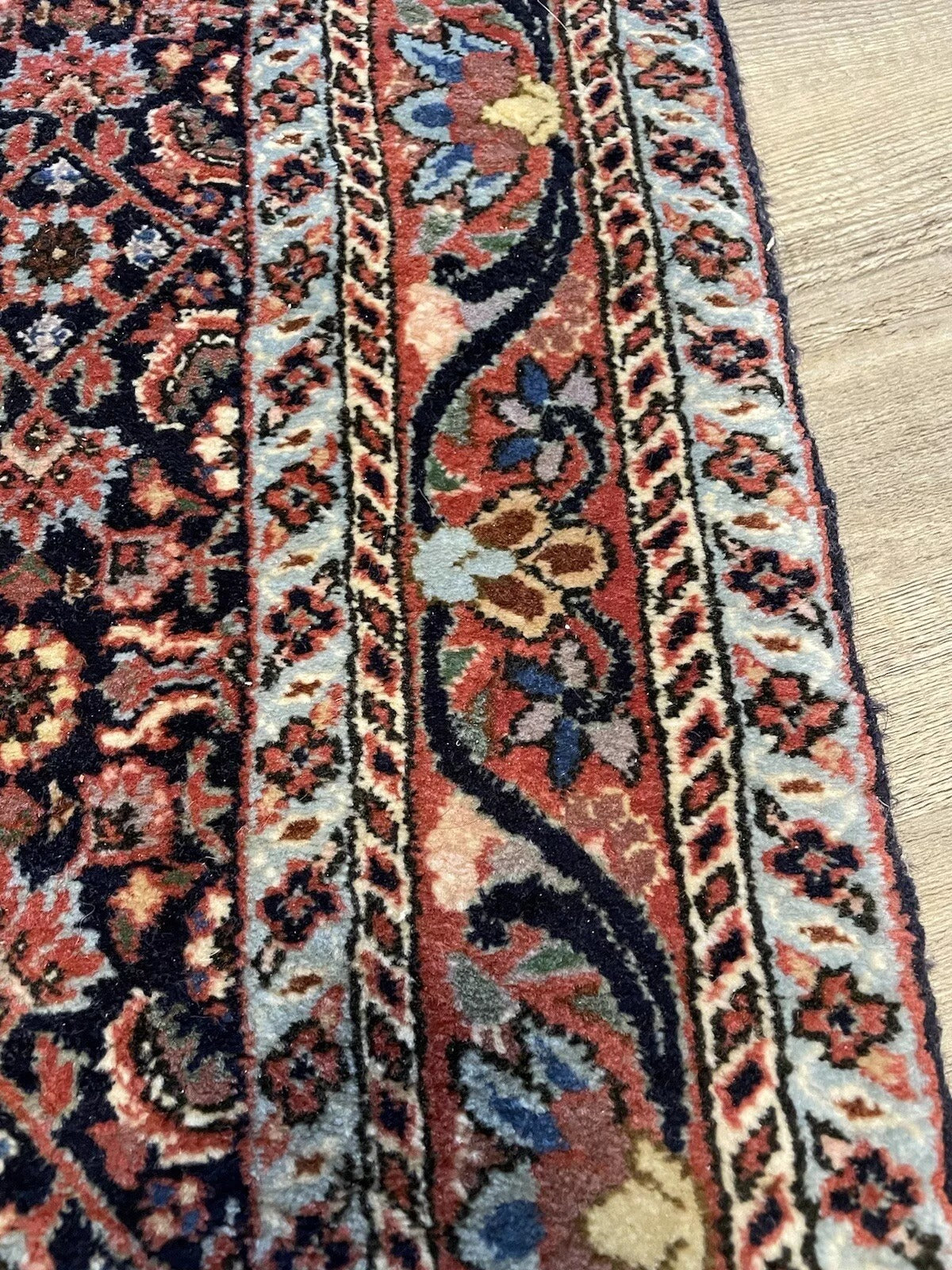 Persian-style Bidjar wool rug with strong hand-knotting technique
