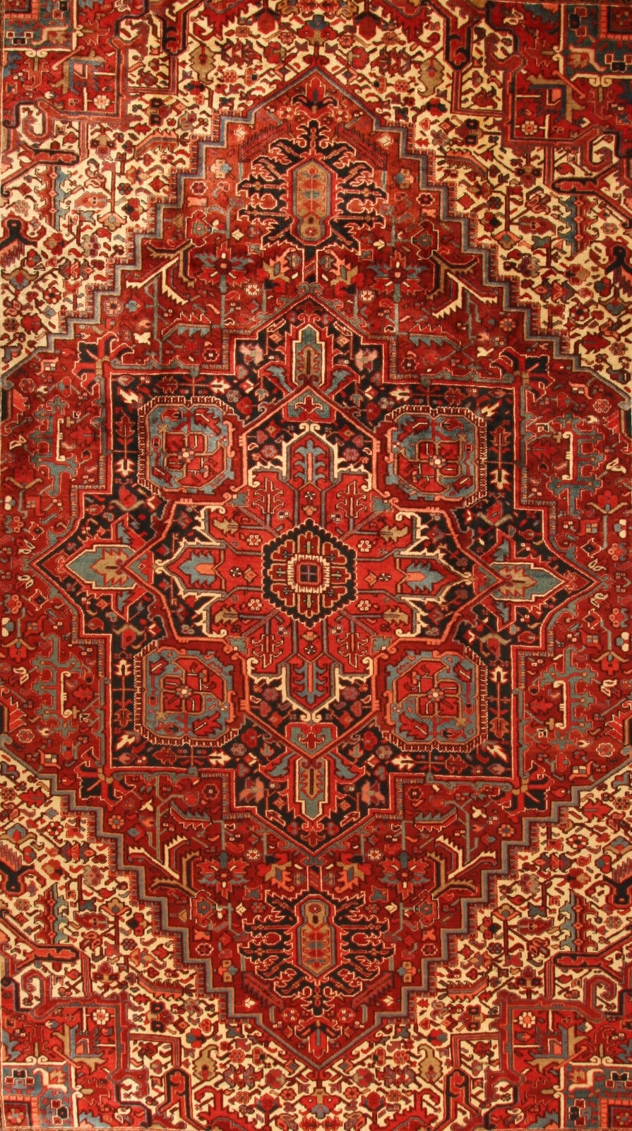 Detailed shot of the wool material used in the Handmade Vintage Persian Style Heriz Rug