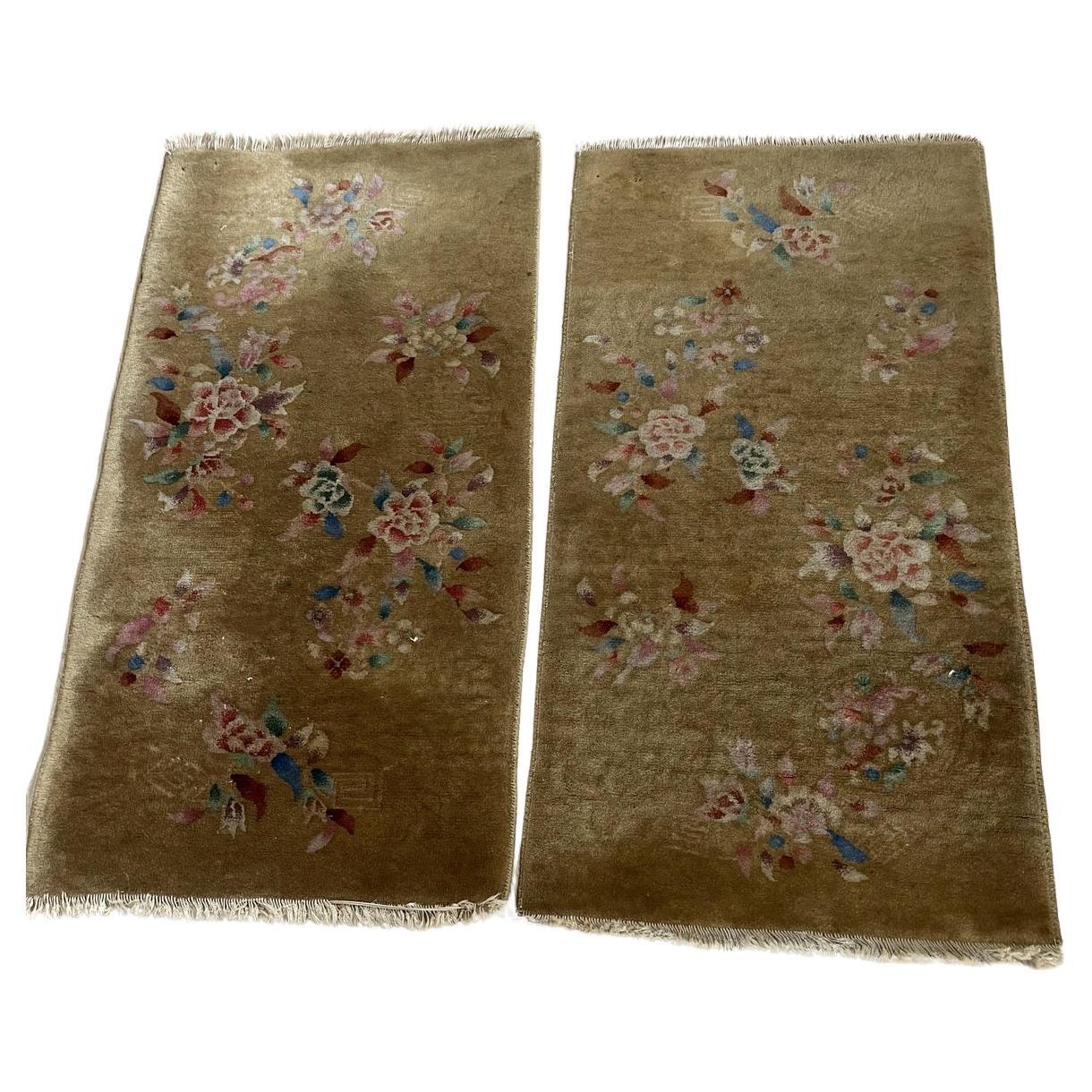 Pair of handmade antique Art Deco Chinese rugs from the 1920s
