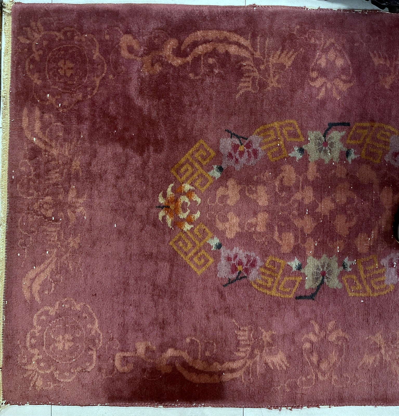 Vintage Art Deco Chinese rug with intricate wool patterns
