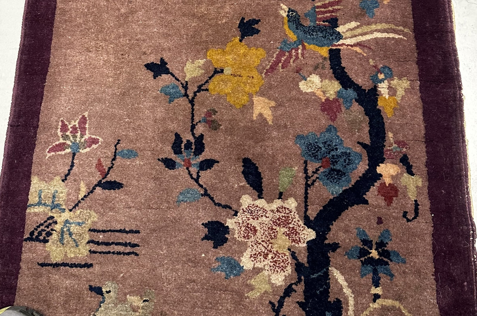 Authentic 1920s Art Deco Chinese rug with bold designs

