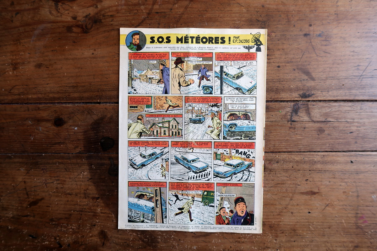 Comic strip on a wooden surface