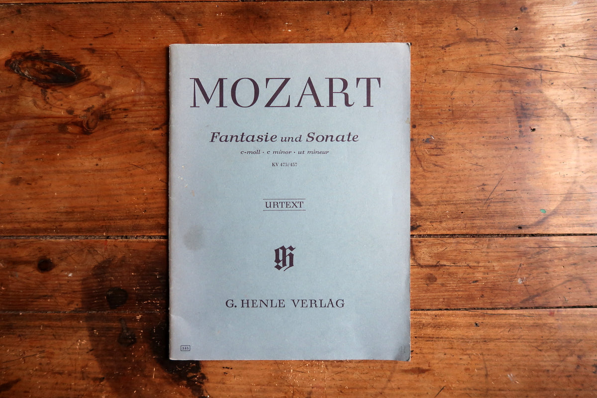 Open Mozart Sonata score showing the Molto Allegro opening and printed piano notation.