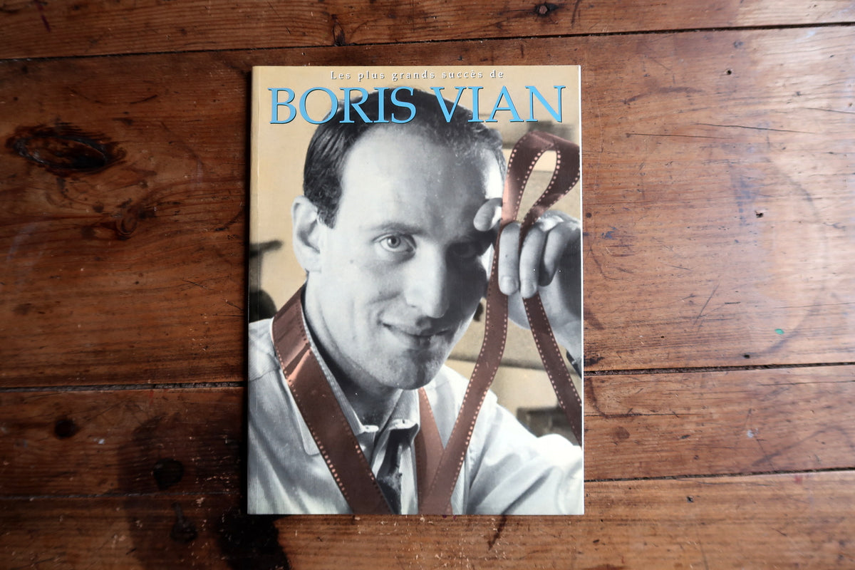 Les plus grands succès de Boris Vian front cover with blue title lettering and photographic portrait.