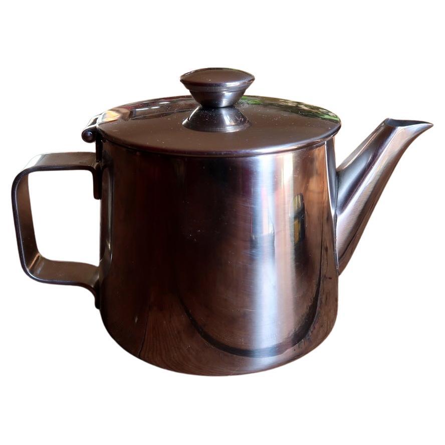 Minimalist stainless steel teapot, 18/10 steel with modern industrial design