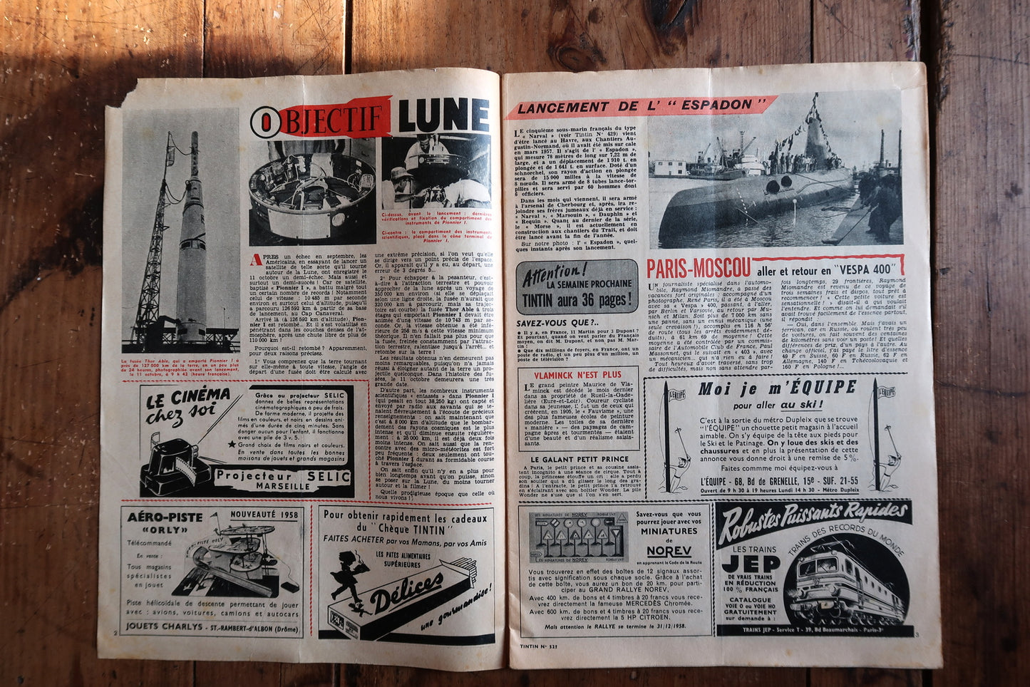 Le Journal de Tintin No 525 cover view, colorful 1958 comic artwork
