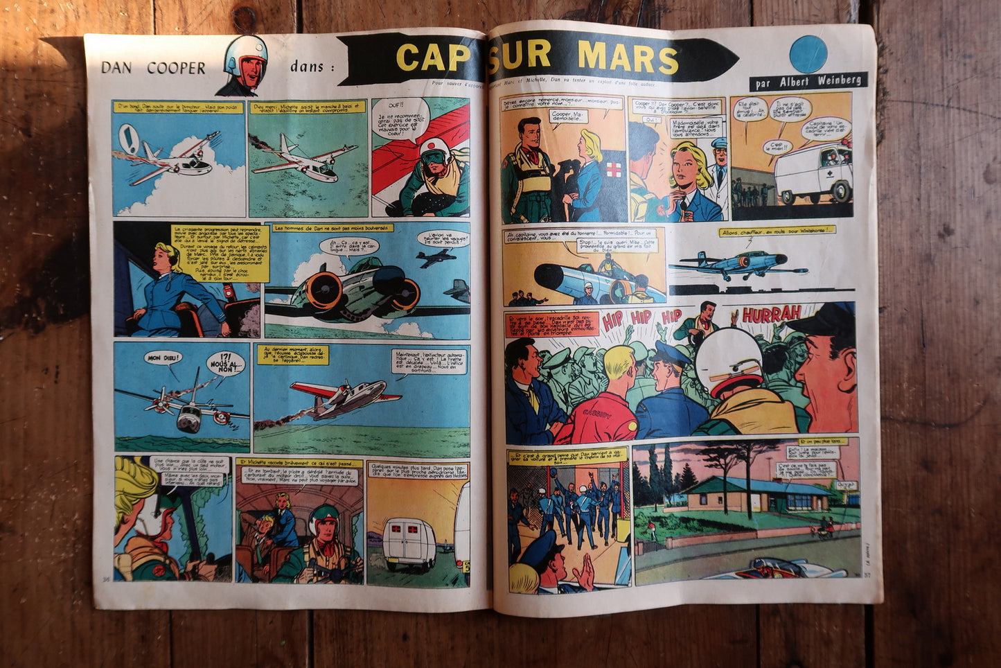 Vintage Tintin Christmas issue full view, 1958 festive illustrated cover