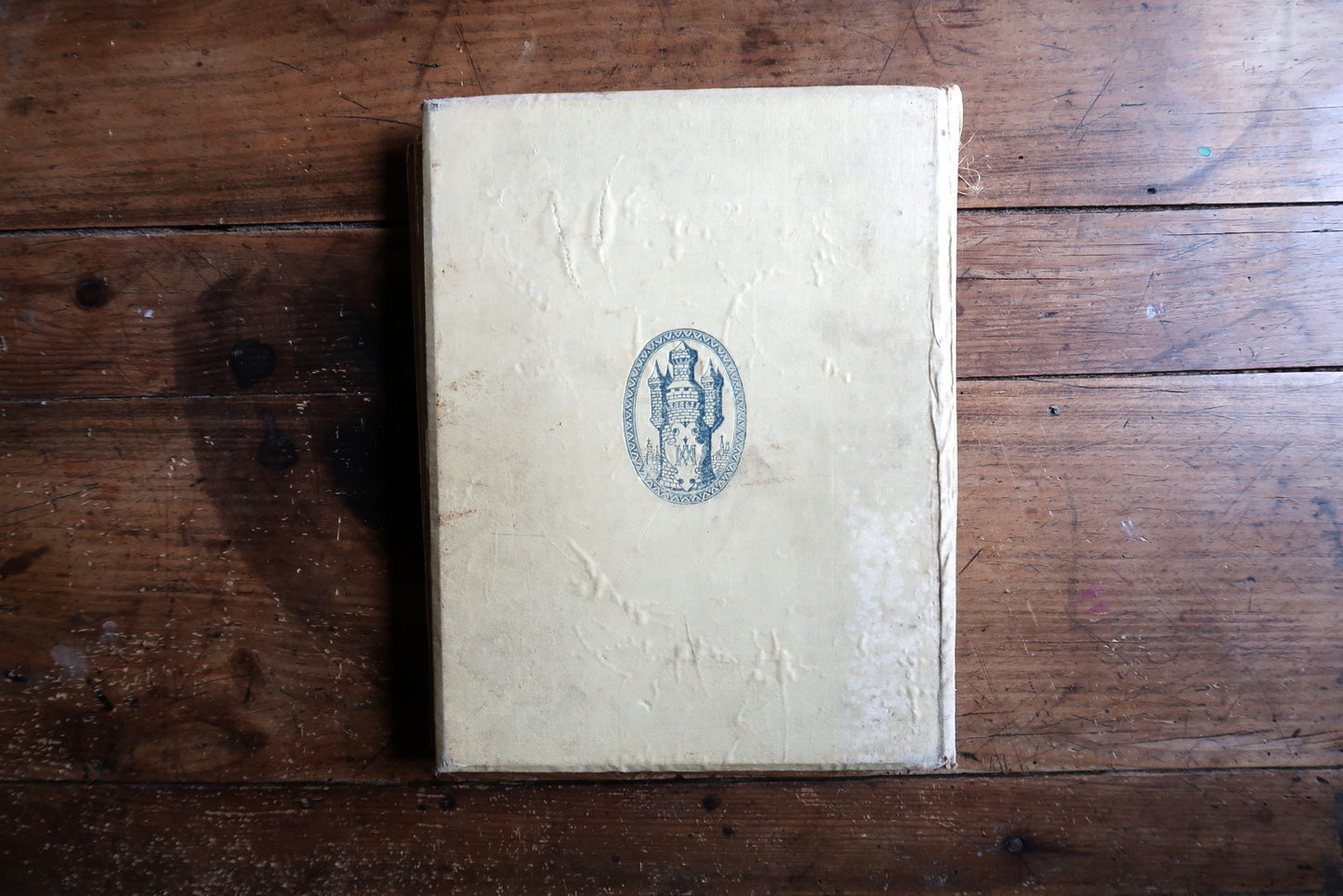 Antique Mon Ami l’Oiseau Bleu book cover view, early 20th century French edition