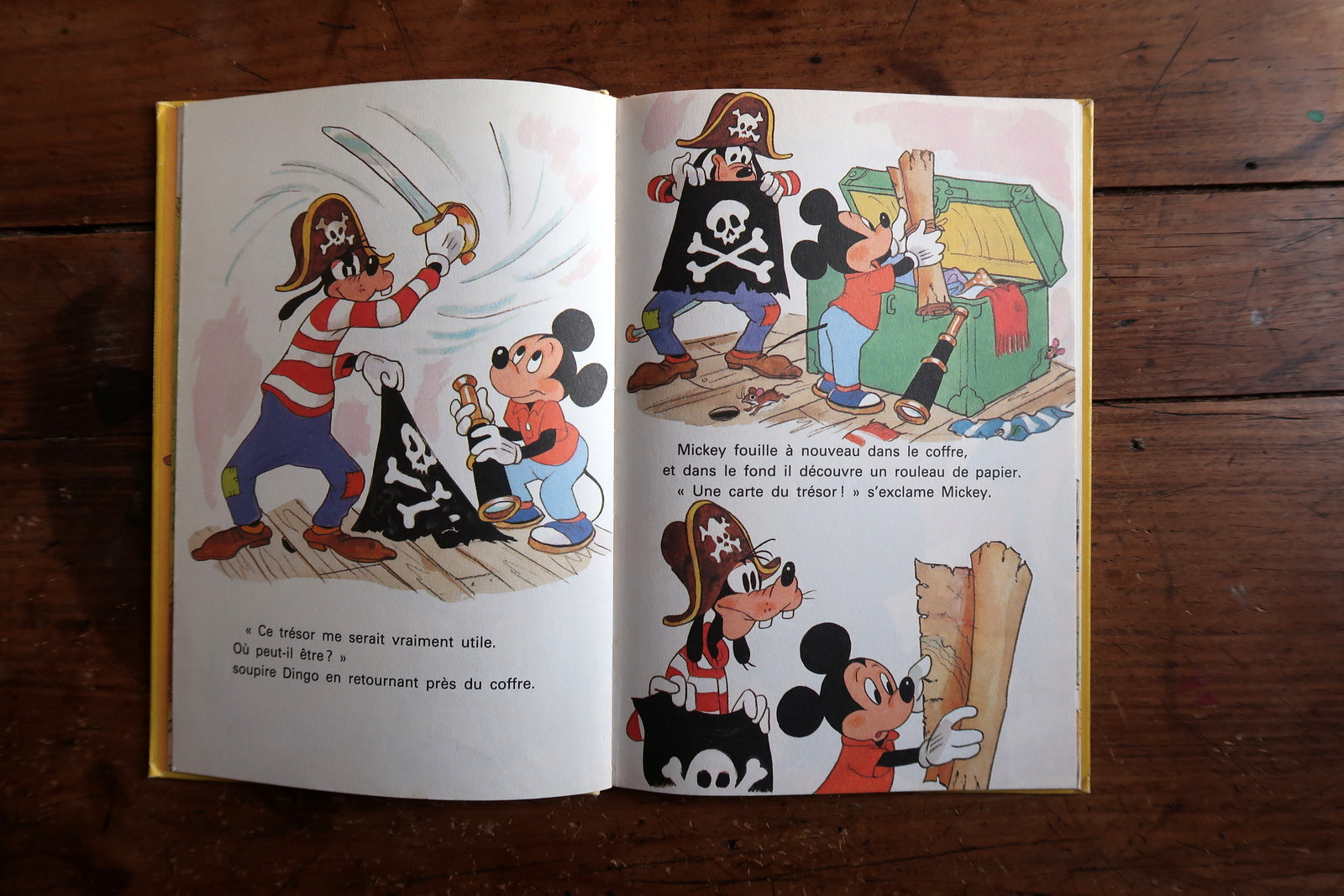 Mickey Mouse book interior pages, illustrated story with Disney characters